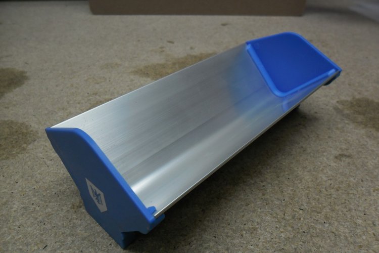 Aluminium Coating Trough with Plastic \"clip-on\" ends